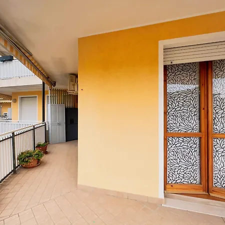Miriam Apartment